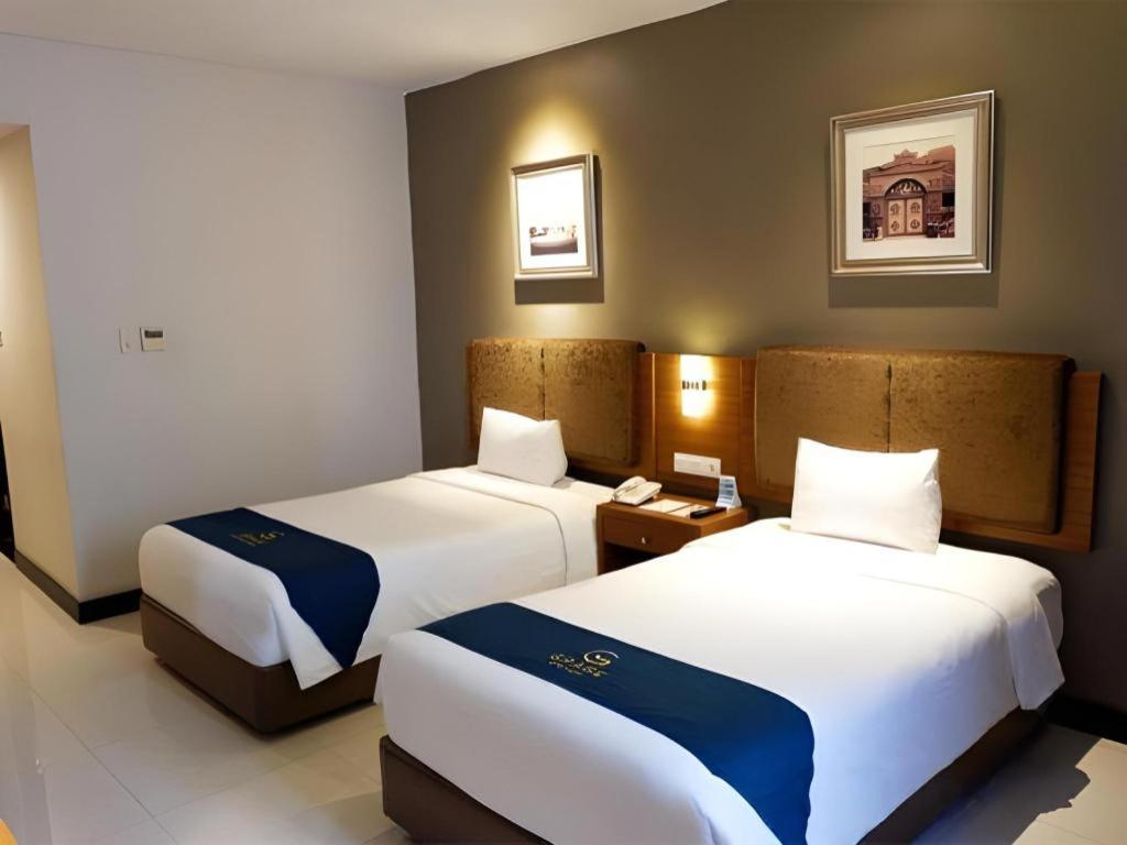 Grage Hotel Cirebon Exterior foto