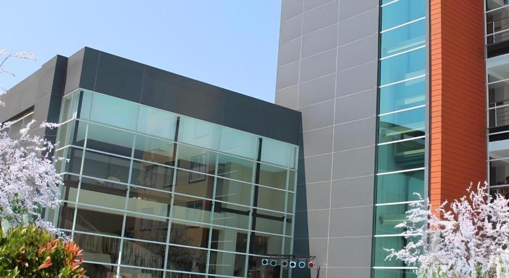 Grage Hotel Cirebon Exterior foto